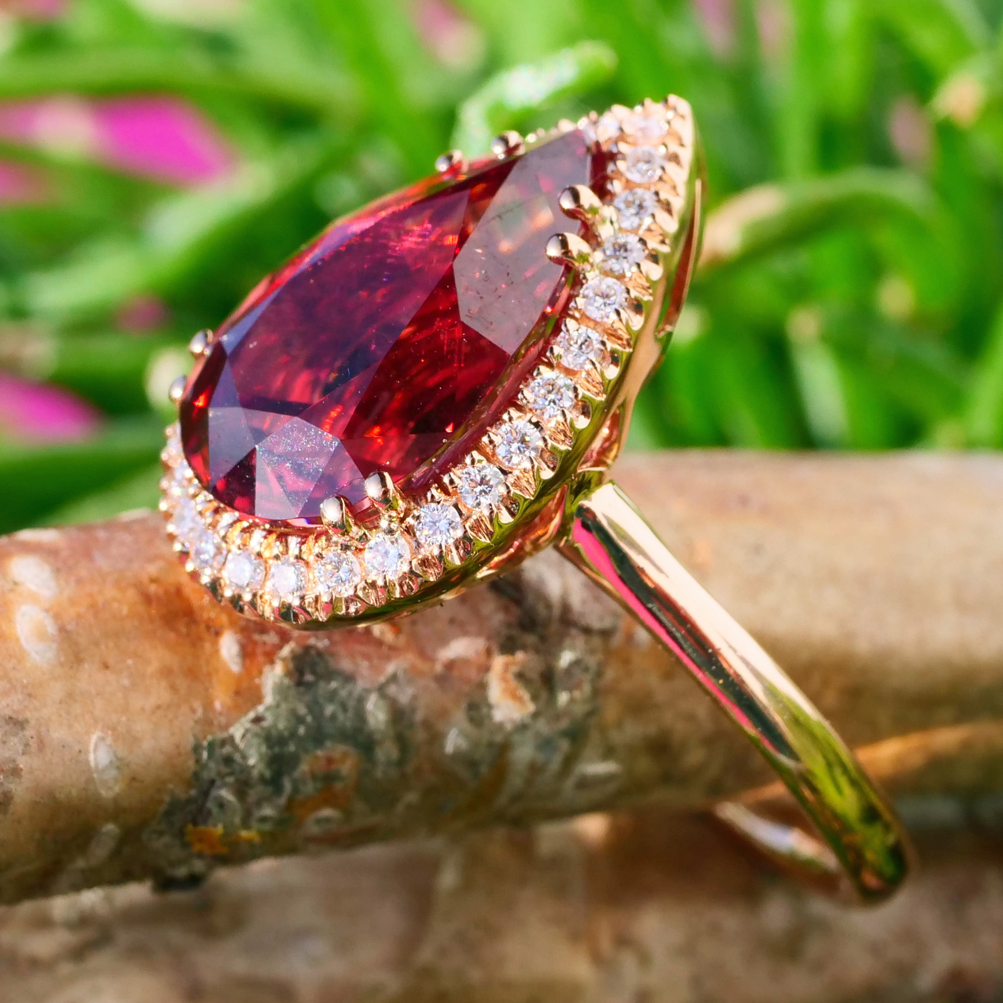 Rose pink ring … Malaya Garnet