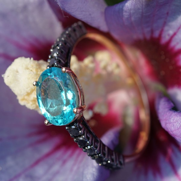 Diamant Memoire Ring Apatit 0.30 ct Diamanten schwarz GALAXY 750er Gold